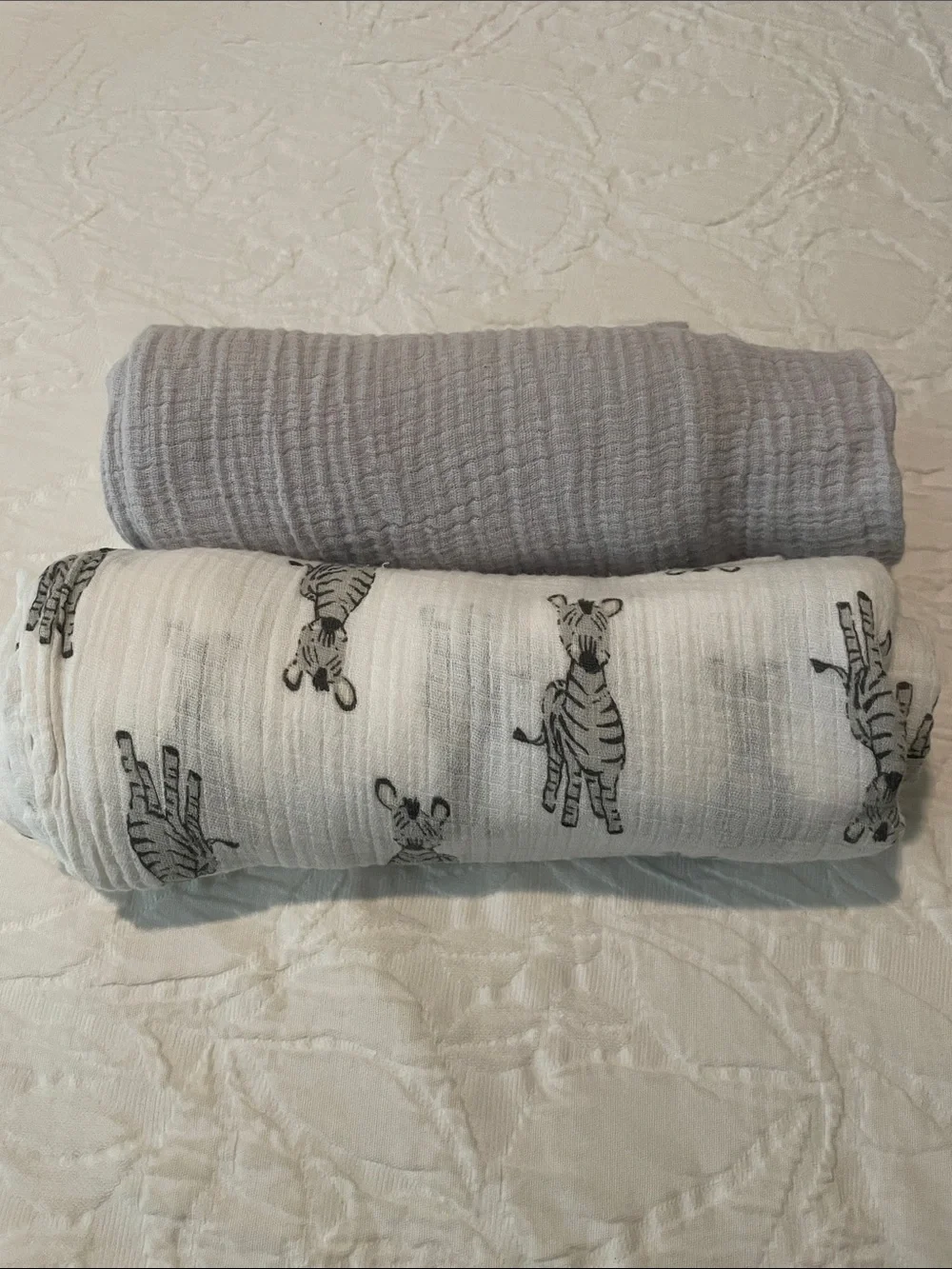 aden + anais Gray Muslin Swaddle Set with Zebra Print